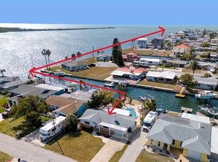 13525 Maria Dr, Hudson, FL 34667