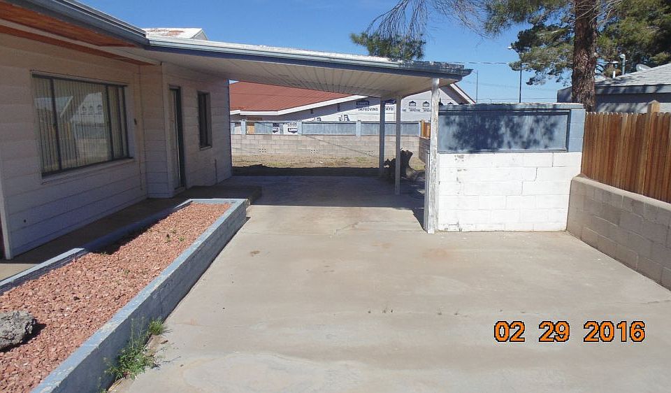 1st image of 601 Blackmore Dr