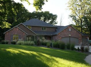 1407 W Palasade Ct, Dunlap, IL 61525
