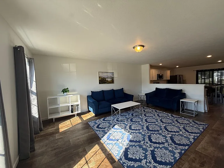 10906 Constant Dr — Photo 4