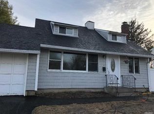 7 Deland St, East Northport, NY 11731