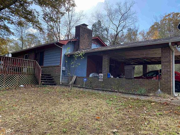 3rd image of 668 Kingston Ln NW