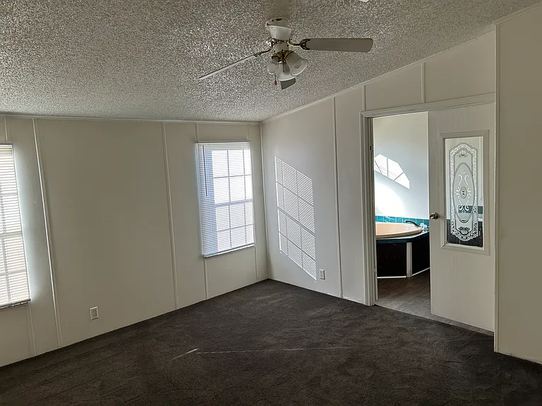 7528 Taurus Cir W — Photo 4