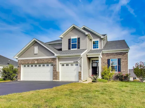2058 Ingemunson Ln, Yorkville, IL 60560