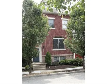 31 S 18th St photo 1