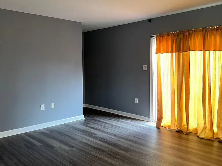701 Green St — Photo 11