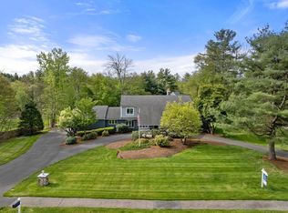 10 Hickory Dr, Medfield, MA 02052