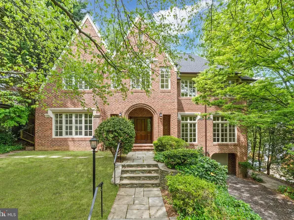 4433 Cathedral Ave NW, Washington, DC 20016