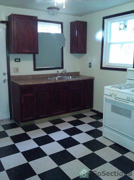 1st image of 1439 Wallace St