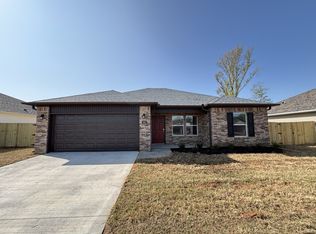619 Timberline Rd, Jacksonville, AR 72076