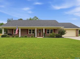 122 Wickstone Rd, Meridianville, AL 35759