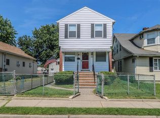 27 Hudson Ave, Middletown, NJ 07748