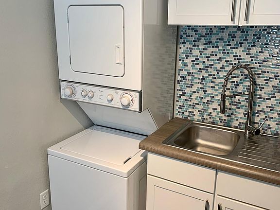 5th image of 4127 N 9th Ave APT 12