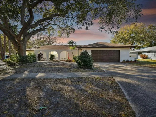 570 Casler Ave, Clearwater, FL 33755