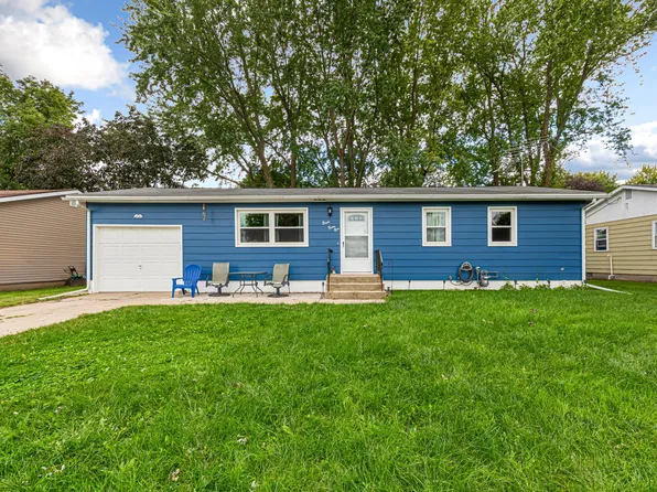 841 14th St SE, Owatonna, MN 55060