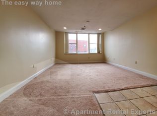 15 Pearl St APT 17, Cambridge, MA 02139
