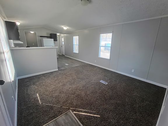 5th image of 42 Deerwood Park