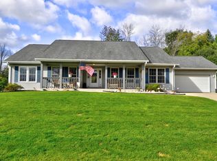 W175N7471 Wilson Dr, Menomonee Falls, WI 53051