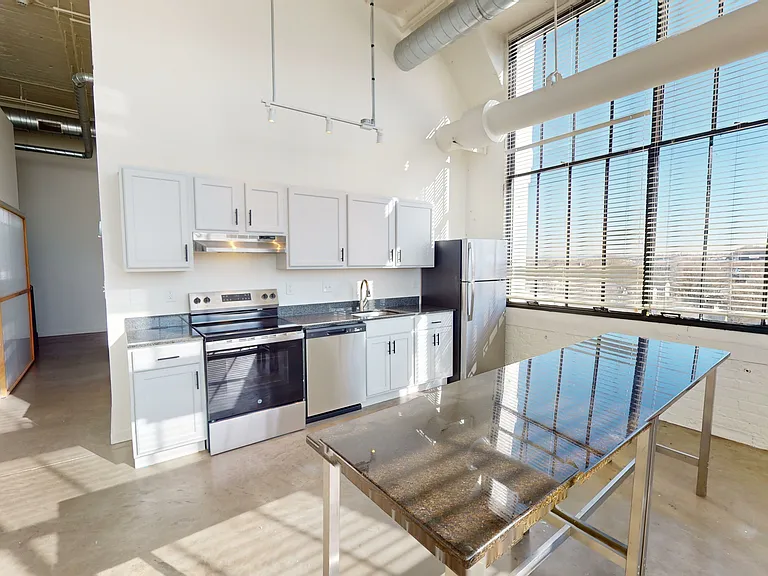American Can Lofts — Photo 15