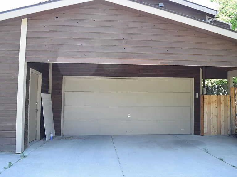 Garage accessed off alley