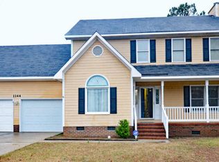 1144 Chestnut Wood Dr, Fayetteville, NC 28314