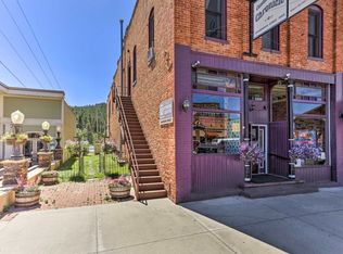 522 Mount Rushmore Rd, Custer, SD 57730