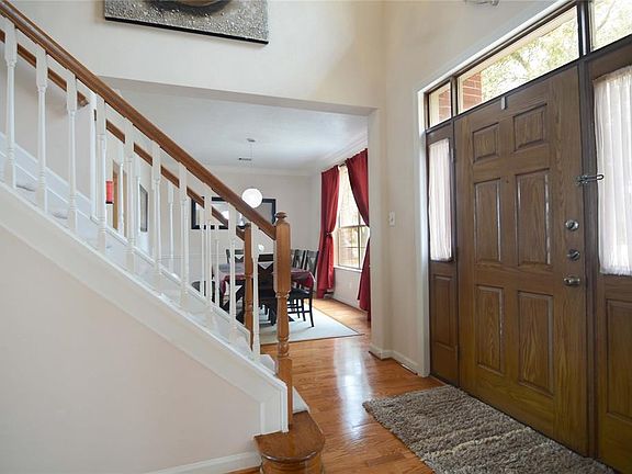 4th image of 2119 Hollow Reef Cir