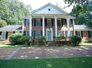 1940 Abergeldie Dr, Memphis, TN 38119