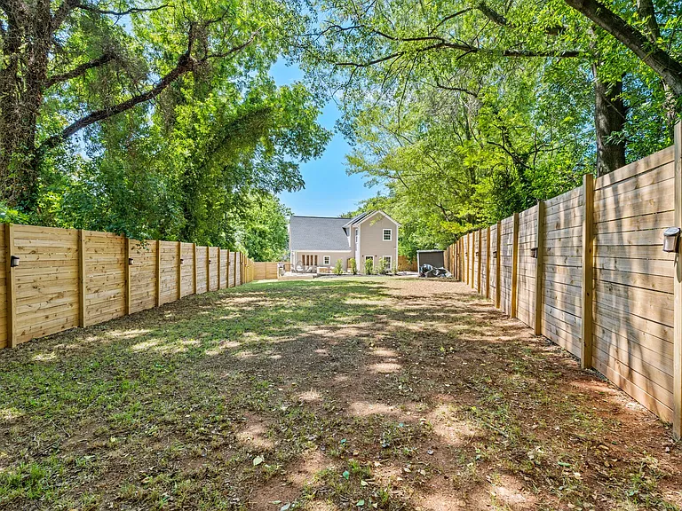 3 Deering St — Photo 10