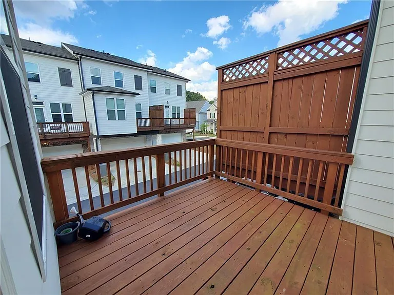 3220 Bennett Creek Ln — Photo 7