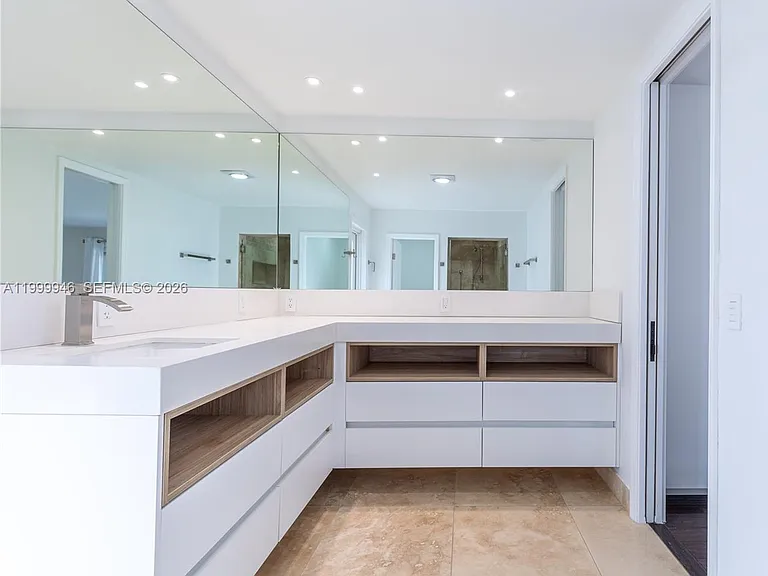 13303 SW 58th Ave — Photo 10