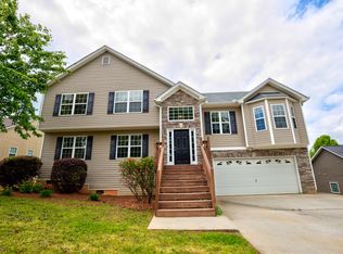 272 Ivey Lake Pkwy, Temple, GA