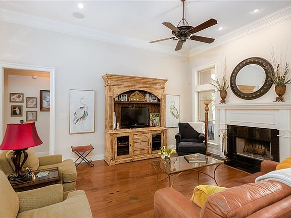 5th image of 225 Cypress Lakes Dr