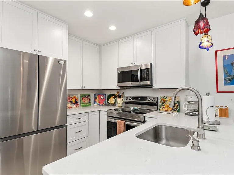 9400 Little Gasparilla Is #G9 — Photo 5