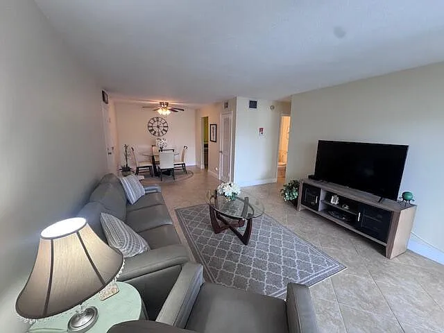 6475 Bay Club Dr #4 — Photo 4