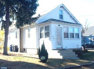 302 Main St, Delran, NJ 08075