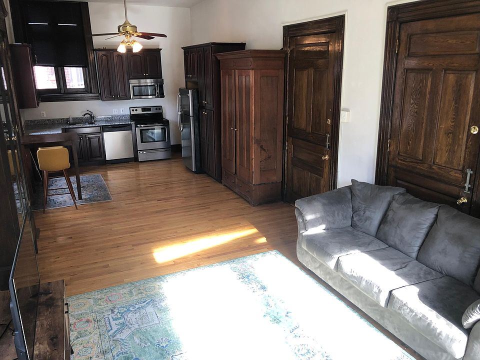 1st image of 1533 Green St #1W