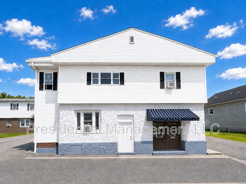 1 bed, 1.0 bath, 575 sqft, $1,200 — Photo 1
