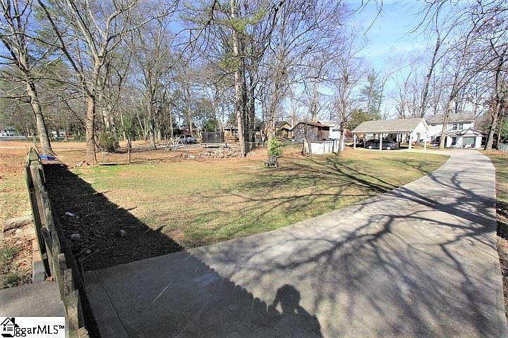 1st image of 108 Glenwood Lane Ext