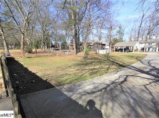 108 Glenwood Lane Ext, Greenville, SC 29605