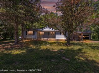 6250 Bath Rd, Perry, MI 48872