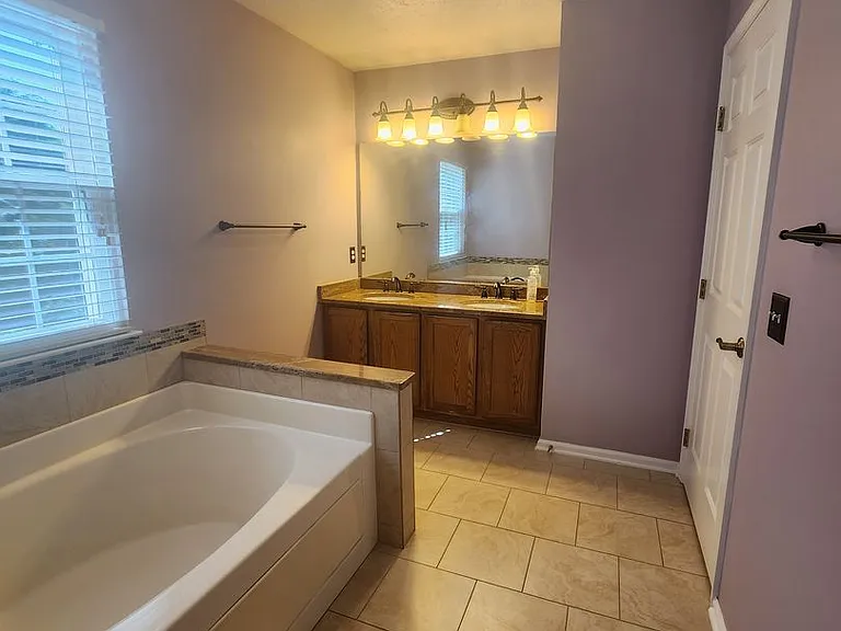 3288 Beech Ln — Photo 40