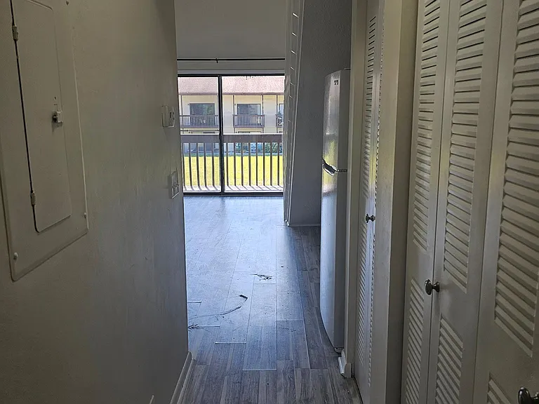 1255 Ponce Island Dr #712 — Photo 4