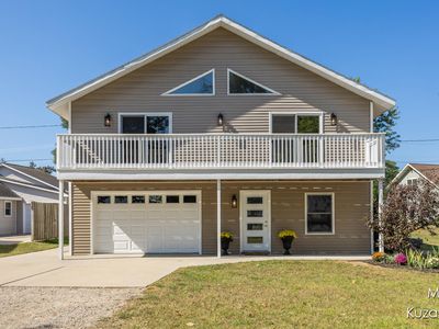 517 Pine St, Spring Lake, MI, 49456