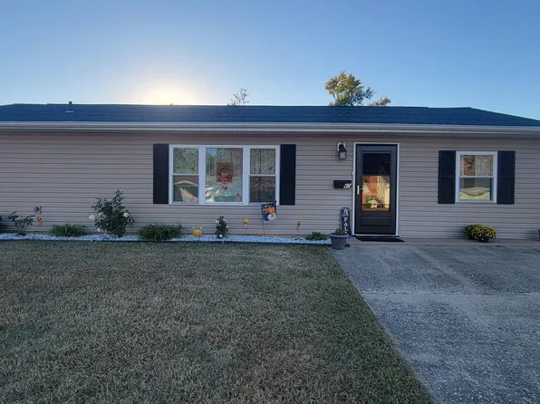 40 McDaniel Dr, Dover, DE 19901