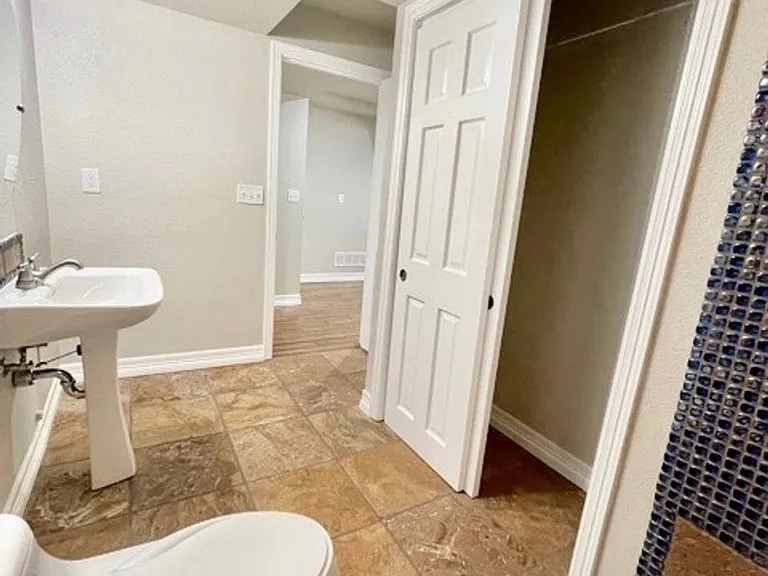 7778 Buckeye Tree Ln — Photo 56