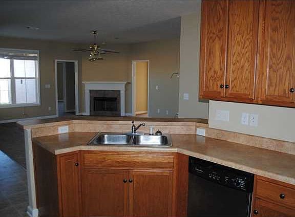 5th image of 6344 Cadbury Ln