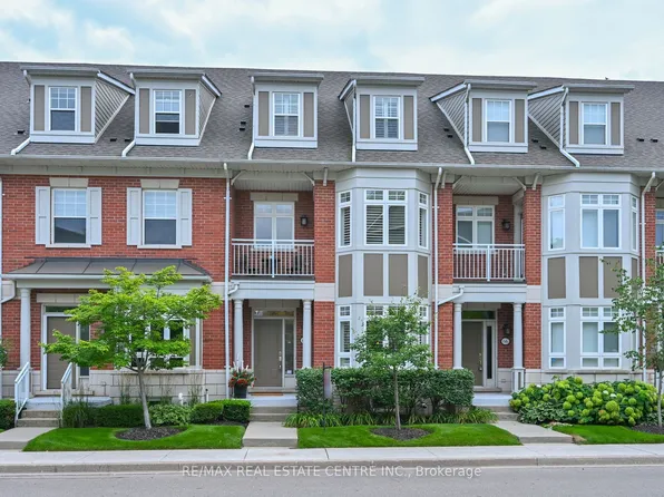 68 Compass Way #43, Mississauga, ON L5G 4T8