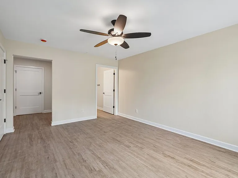 Marshview Apartments LLC — Photo 19
