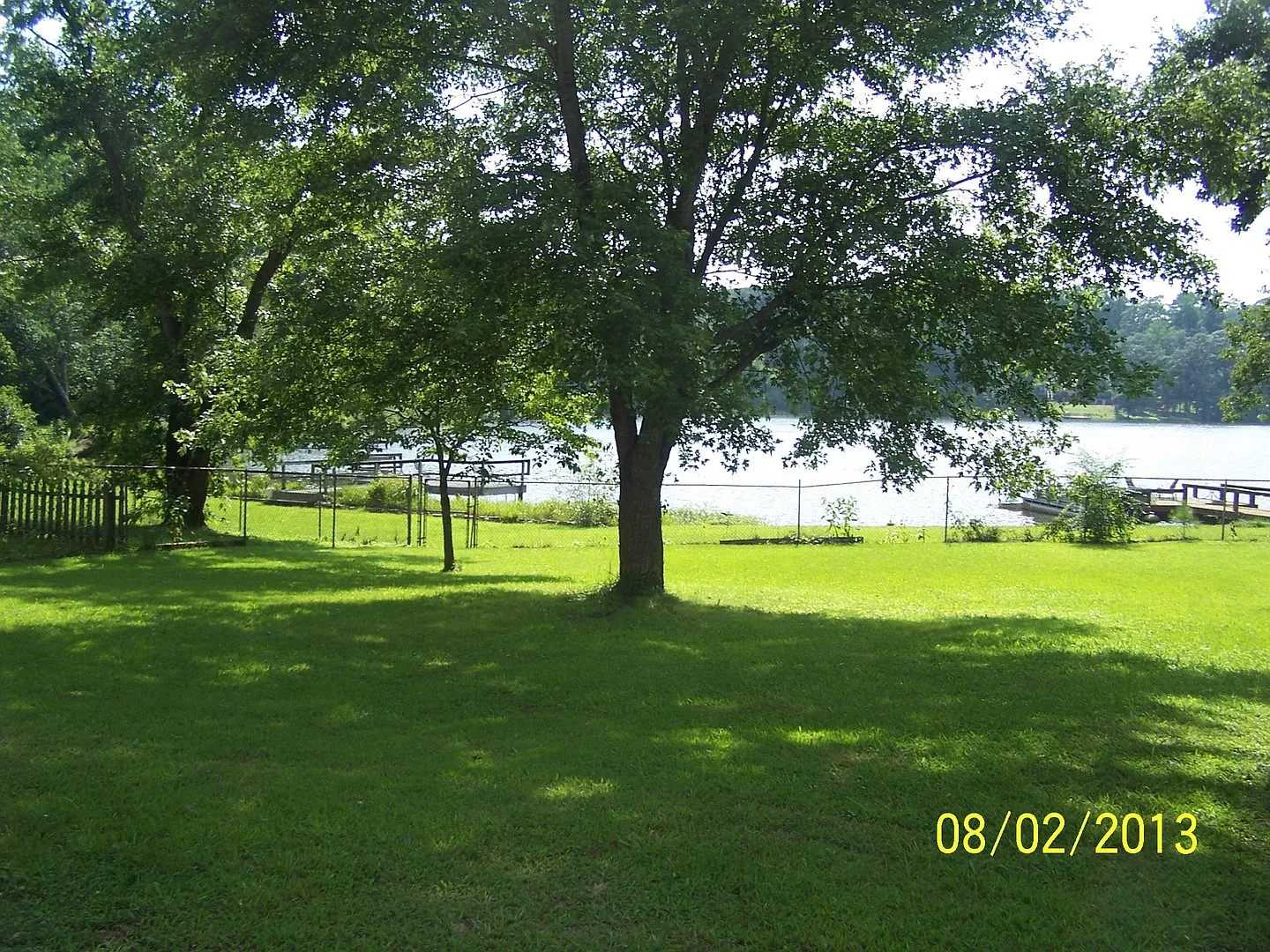 Lakeshore — Photo 2